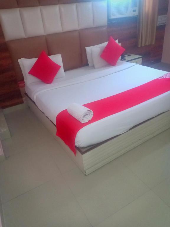 Нью-Дели: Hotel Lotus Delhi Airport