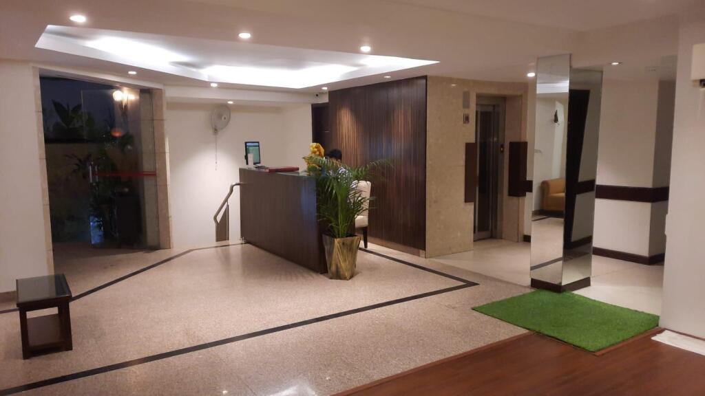 Нью-Дели: Zenith Hotel
