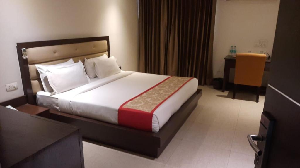 Нью-Дели: Zenith Hotel