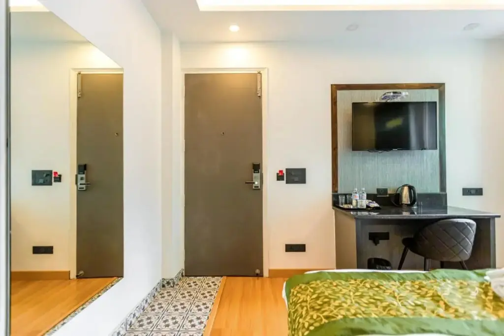 Нью-Дели: Mayur Hotel at CR Park New Delhi