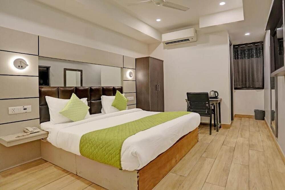 Нью-Дели: Hotel Royal Saffron