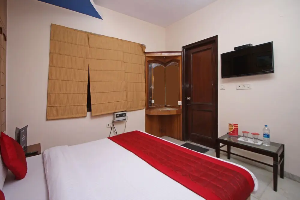 Нью-Дели: Hotel De Gold
