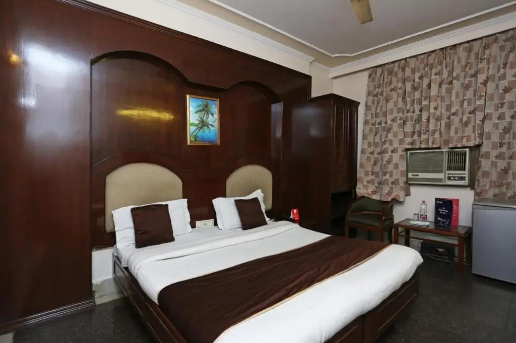 Нью-Дели: Hotel Gold Palace