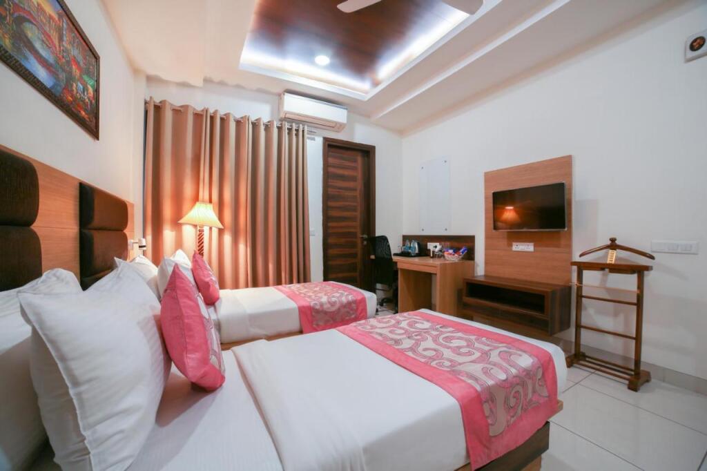Нью-Дели: Hotel Grand Regency
