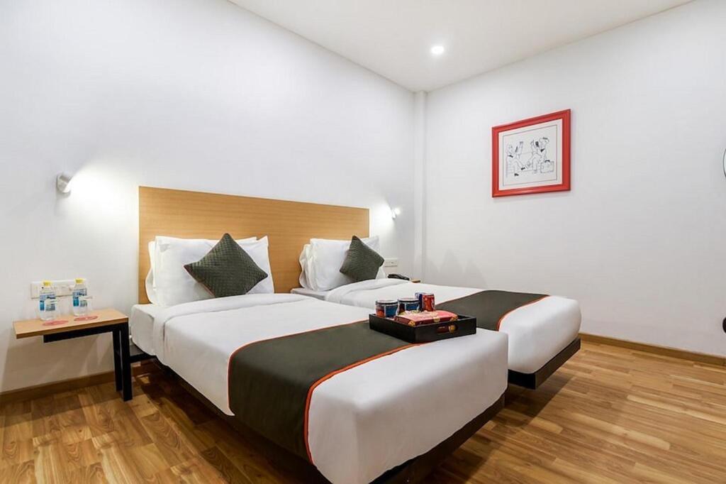 Нью-Дели: Hotel Saffron Gold