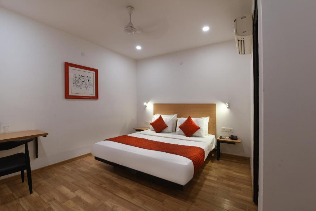 Нью-Дели: Hotel Saffron Gold