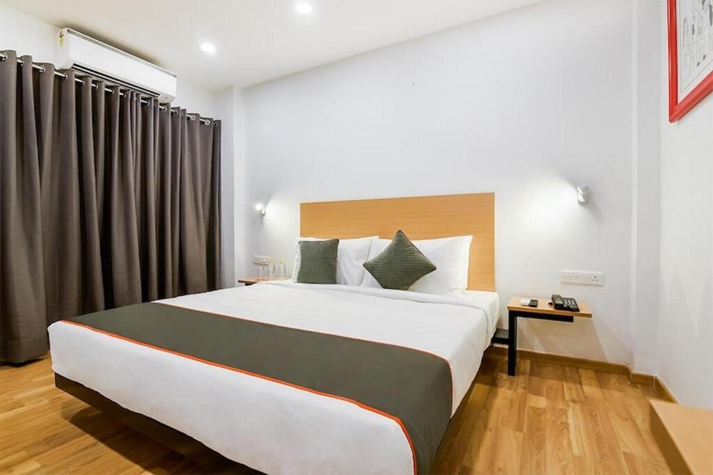 Нью-Дели: Hotel Saffron Gold