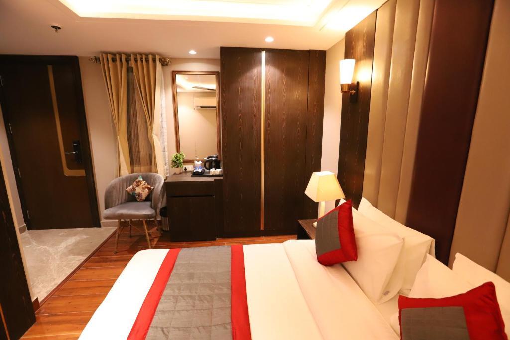 Нью-Дели: Hotel Azulo Inn Bhikaji Cama Place Delhi - Couple Friendly Local IDs Accepted