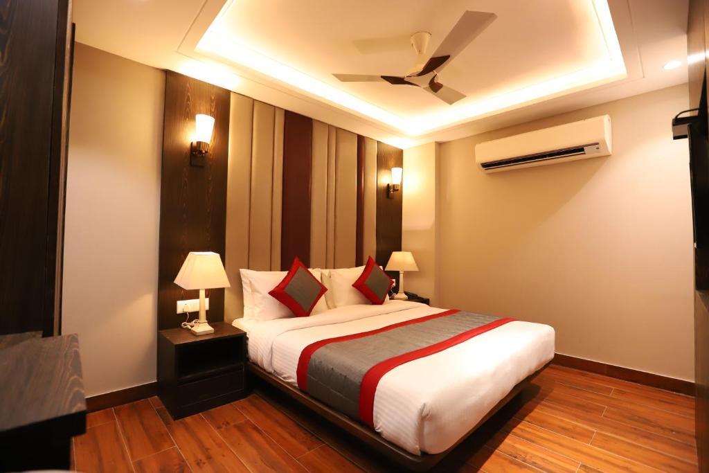 Нью-Дели: Hotel Azulo Inn Bhikaji Cama Place Delhi - Couple Friendly Local IDs Accepted