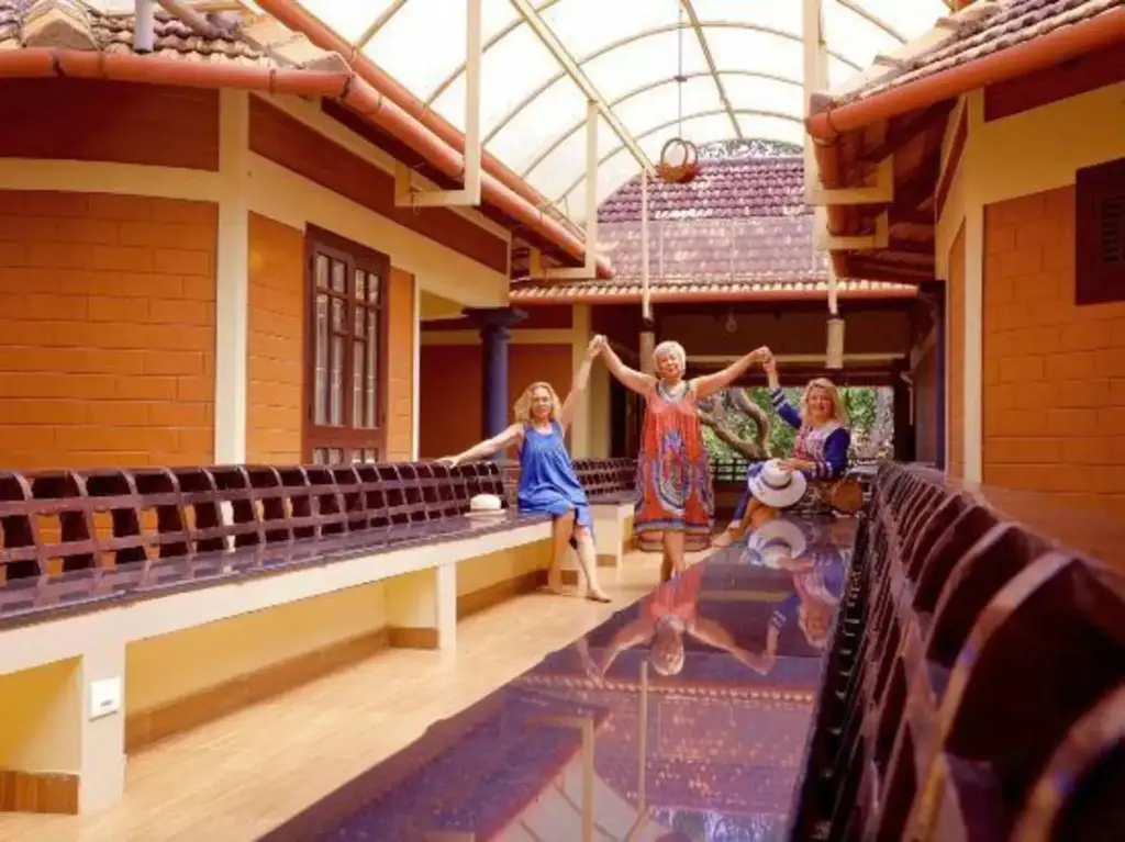 carousel image 5