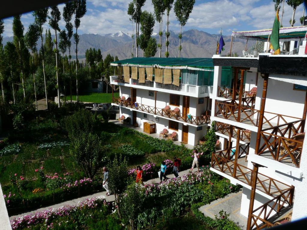 Padma Hotel — фото 1