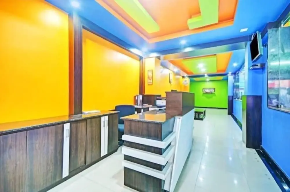 Коимбатур: PPH Living Tricolours