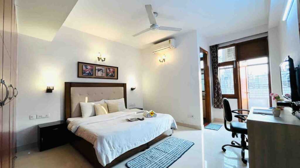Нью-Дели: BluO Classic 1BHK - Defence Colony Market