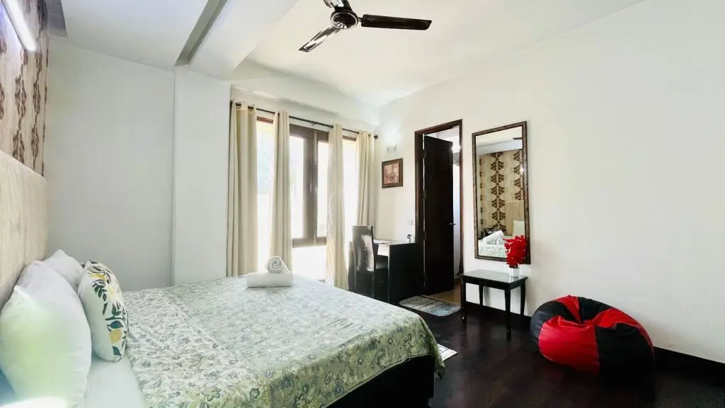 Нью-Дели: Bluo Classic Studio - Green Park Hauz Khas Village