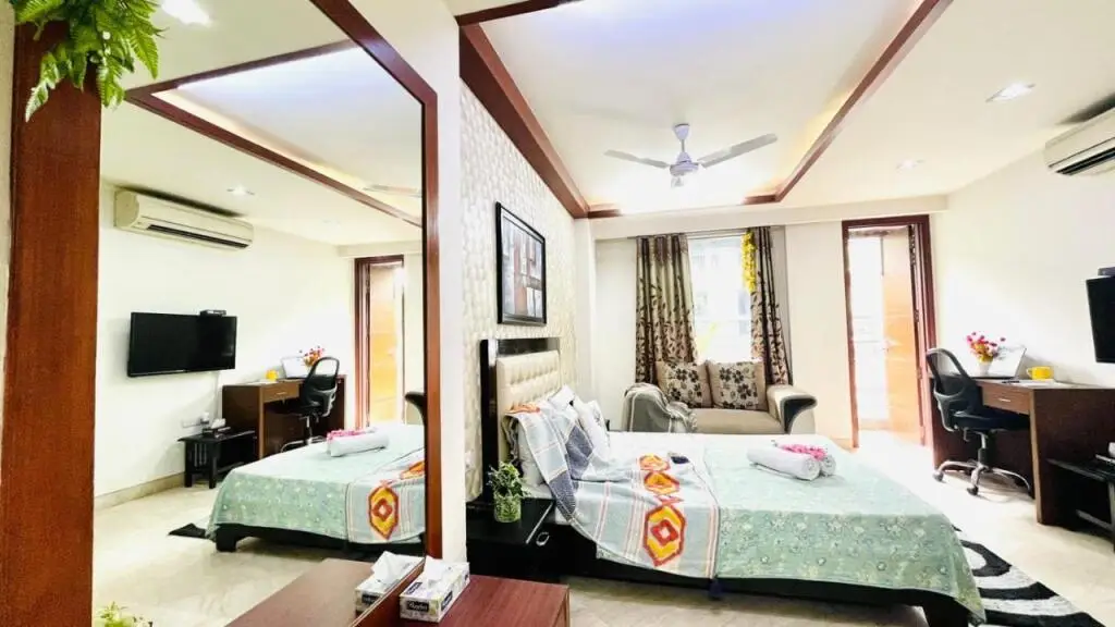 Нью-Дели: Bluo Cozy Studio With Balcony - Green Park Hkv