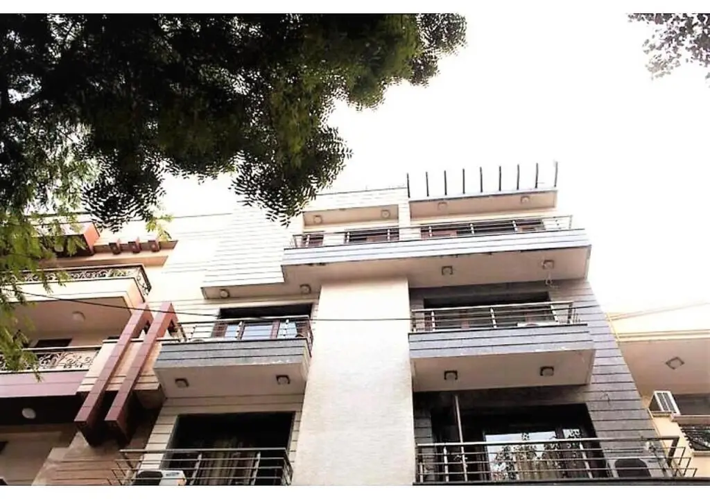 Bluo Park Facing 3bhk - Balcony, Lift, Parking — фото 1
