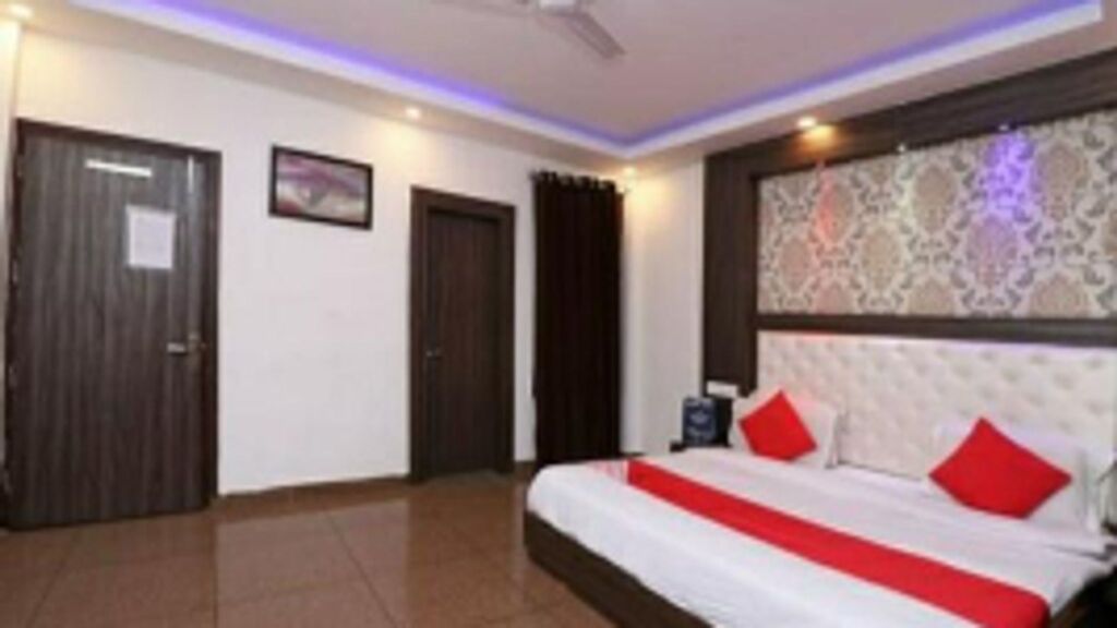 Катра: Hotel Jp International Katra