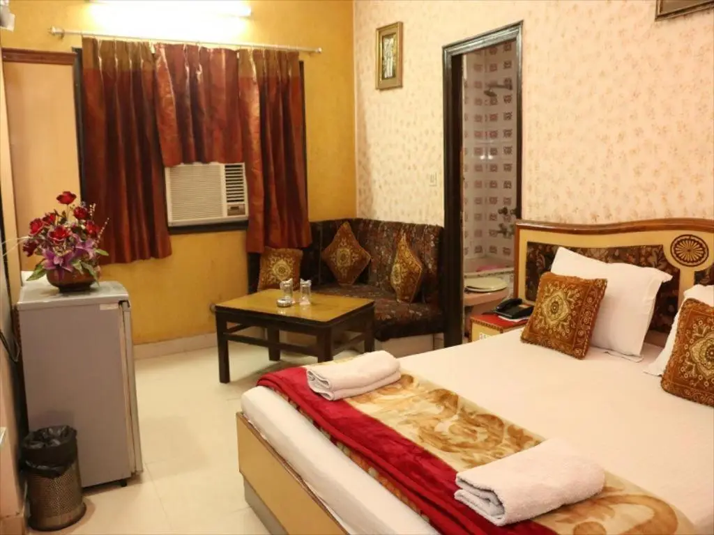 Нью-Дели: Hotel Maharaja Castle
