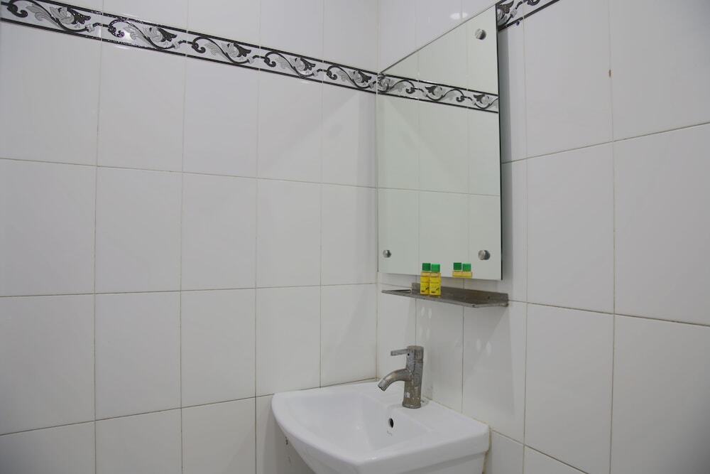 Нью-Дели: FabHotel Pallavi New Delhi Station
