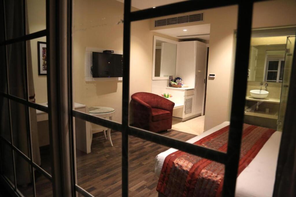 Нью-Дели: Hotel Picasso Naraina