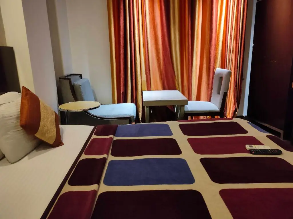 Нью-Дели: Hotel Raj Villa by WB INN