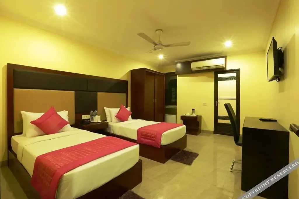Нью-Дели: OYO 714 Hotel De Plaza