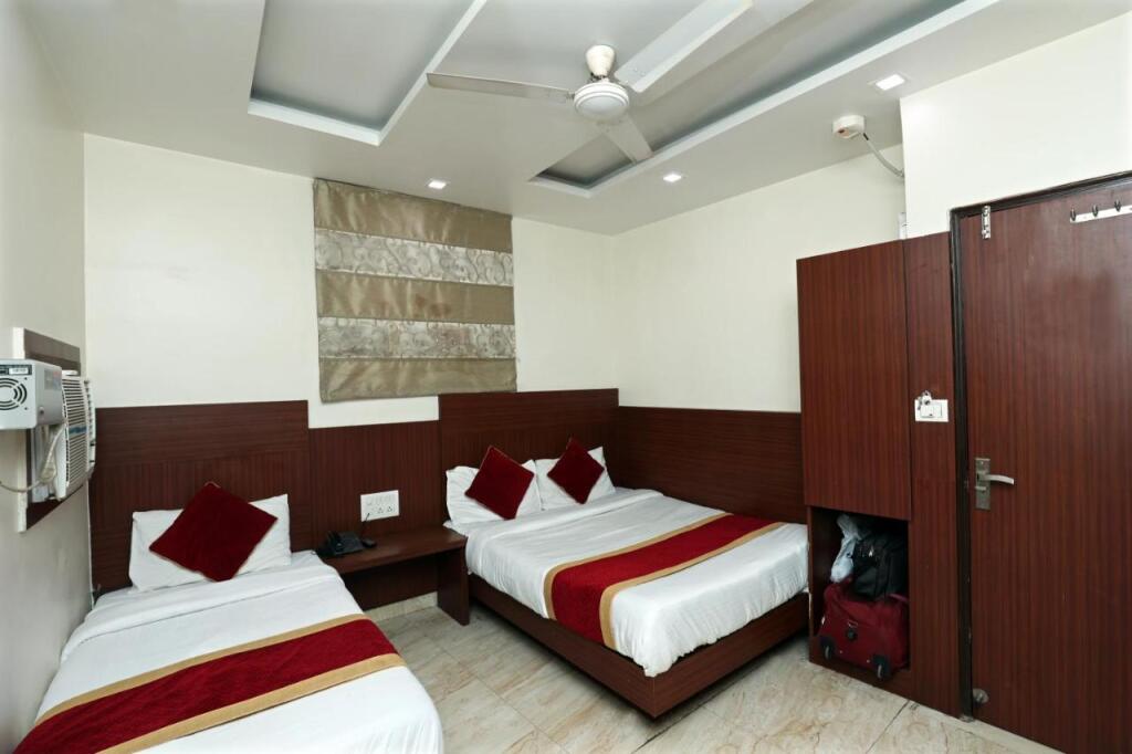 Нью-Дели: Hotel Toto International Dx