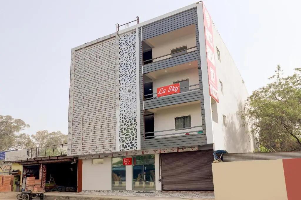Нью-Дели: OYO Townhouse 653 La Sky