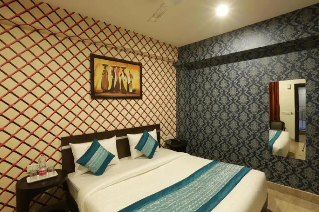 Нью-Дели: Revels Plum Hotel At New Delhi Railway Station