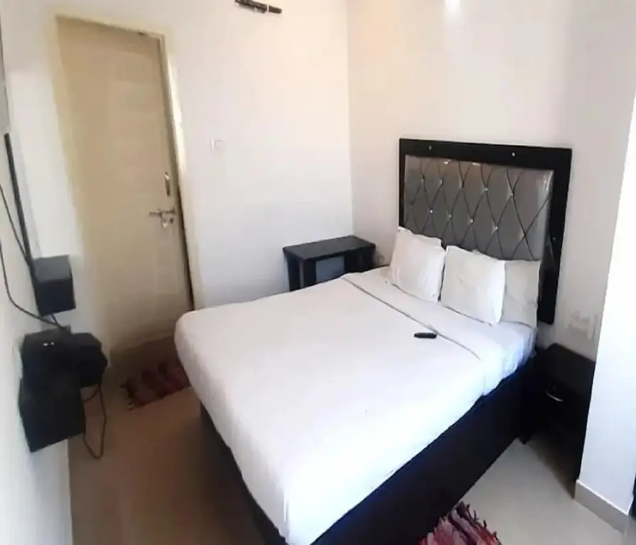 Шамшабад: PPH Living S Grand