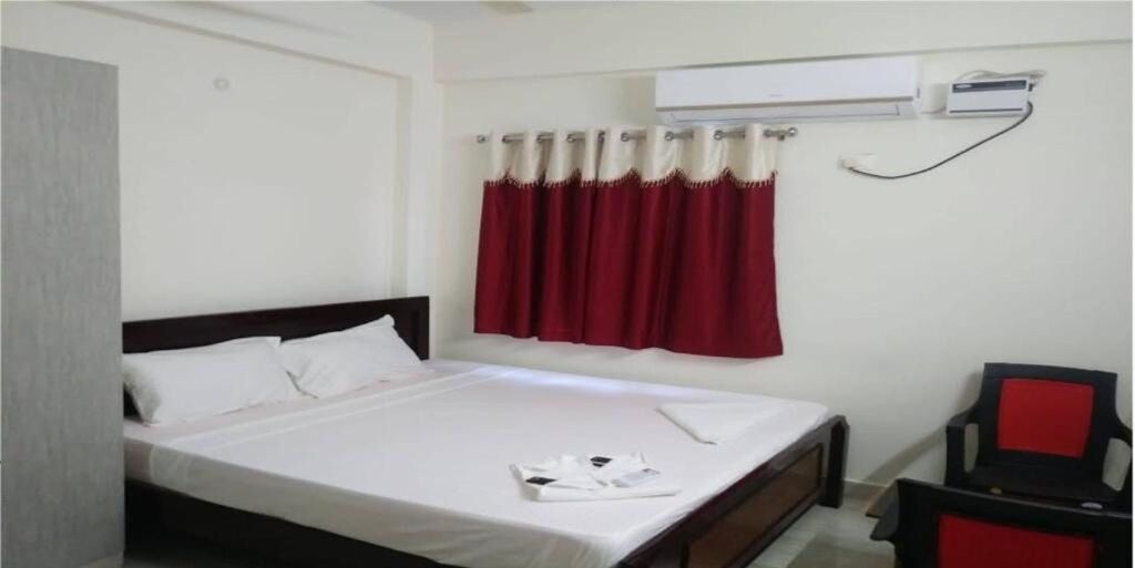 Тирупати: PPH Living RR Residency