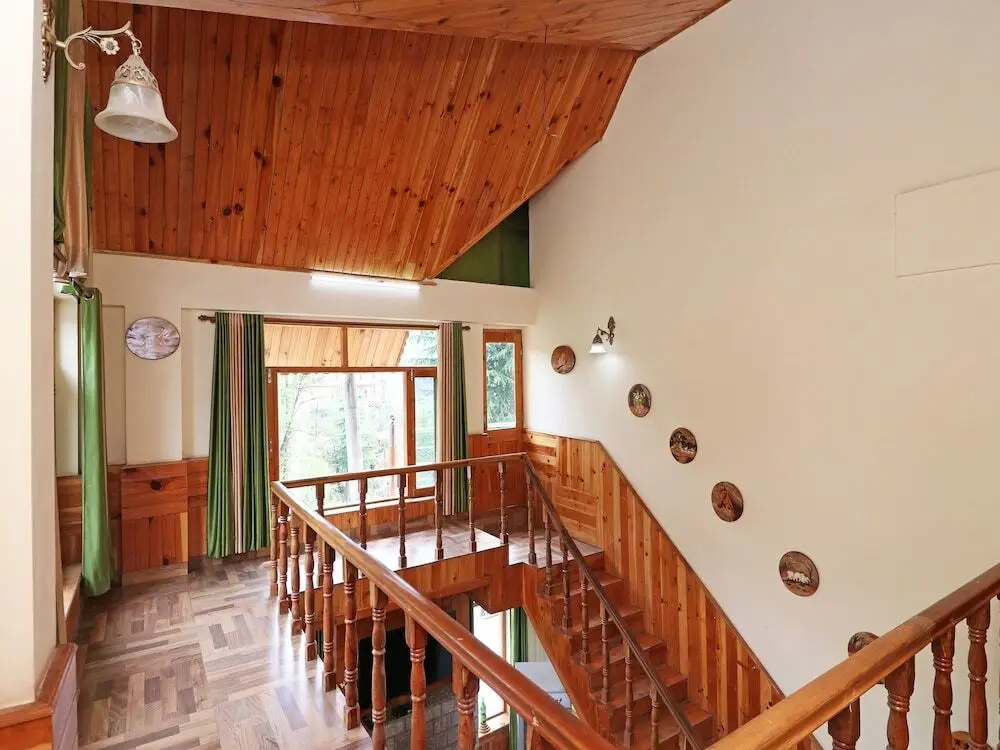 Манали: OYO 13715 Home Stay River View Manali