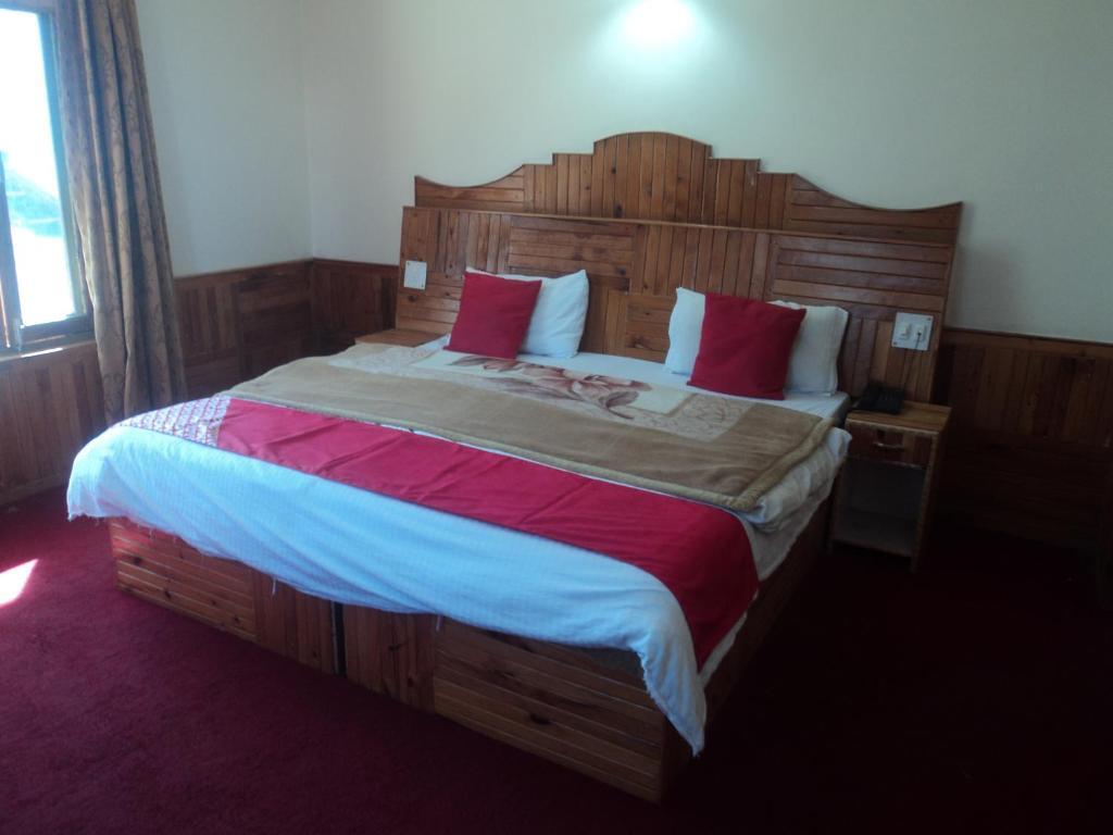 Манали: Red Rose Cottages Manali