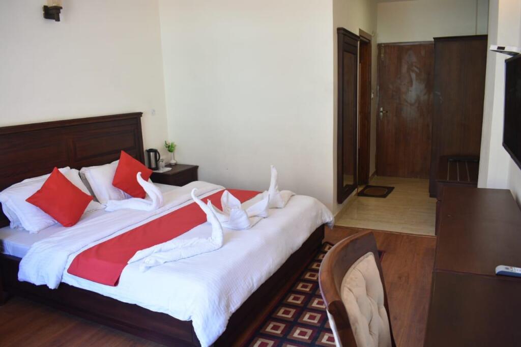 Hotel Alpas Manali — фото 1