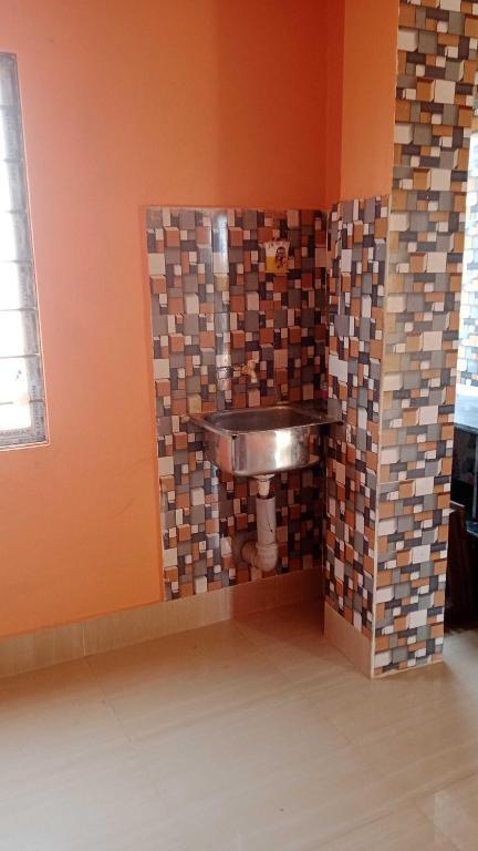 Агартала: Oyo Home 89114 Deb Appartment