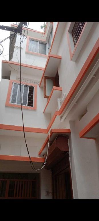 Агартала: Oyo Home 89114 Deb Appartment