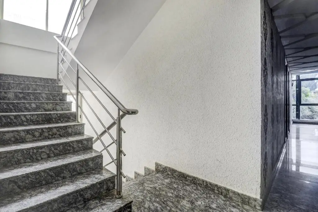 Townhouse OAK SRK White Inn — фото 1