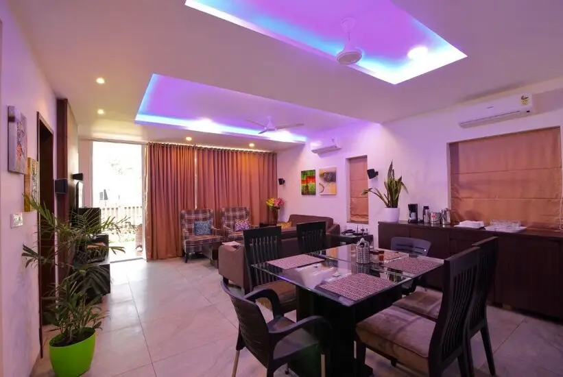 Калангут: Marinha Residency