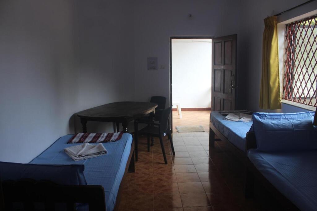 Анджуна: Seaprincess Guesthouse