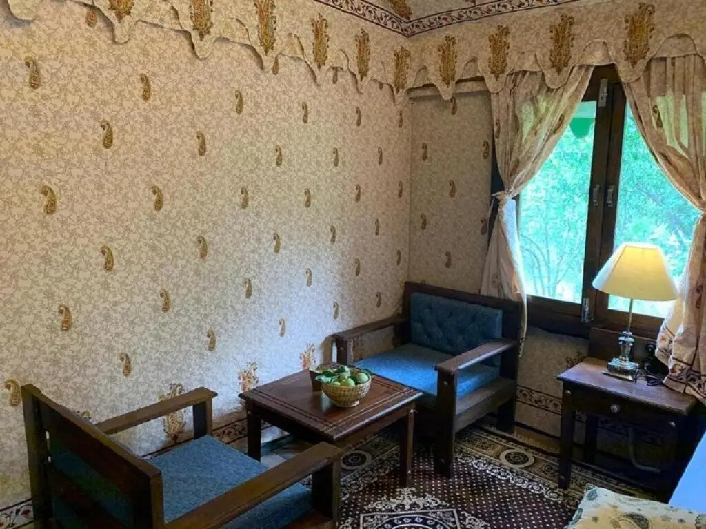 Наинитал: Evaan Resorts The Foliage