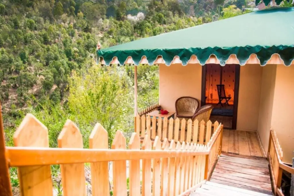 Наинитал: Evaan Resorts The Foliage