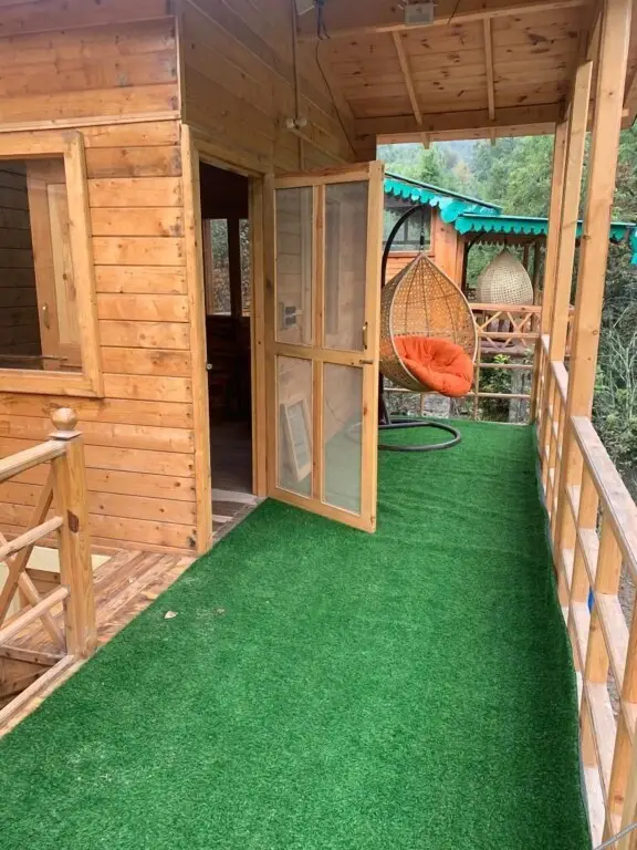 Наинитал: Forest View farmhouse stay
