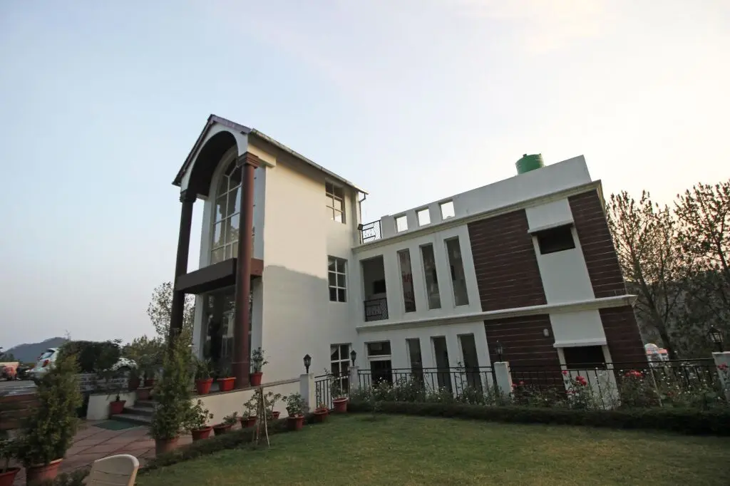 Наинитал: OYO 4756 Hotel Apple Inn