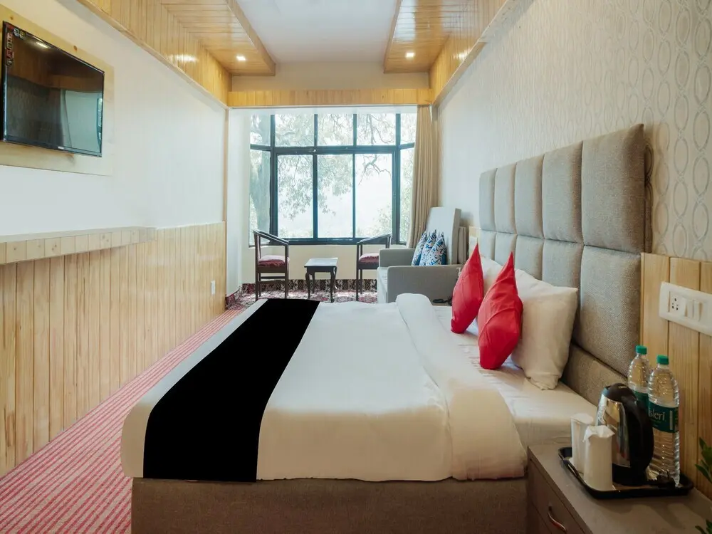 Наинитал: Capital O 13324 Hotel Kosmos Anamika