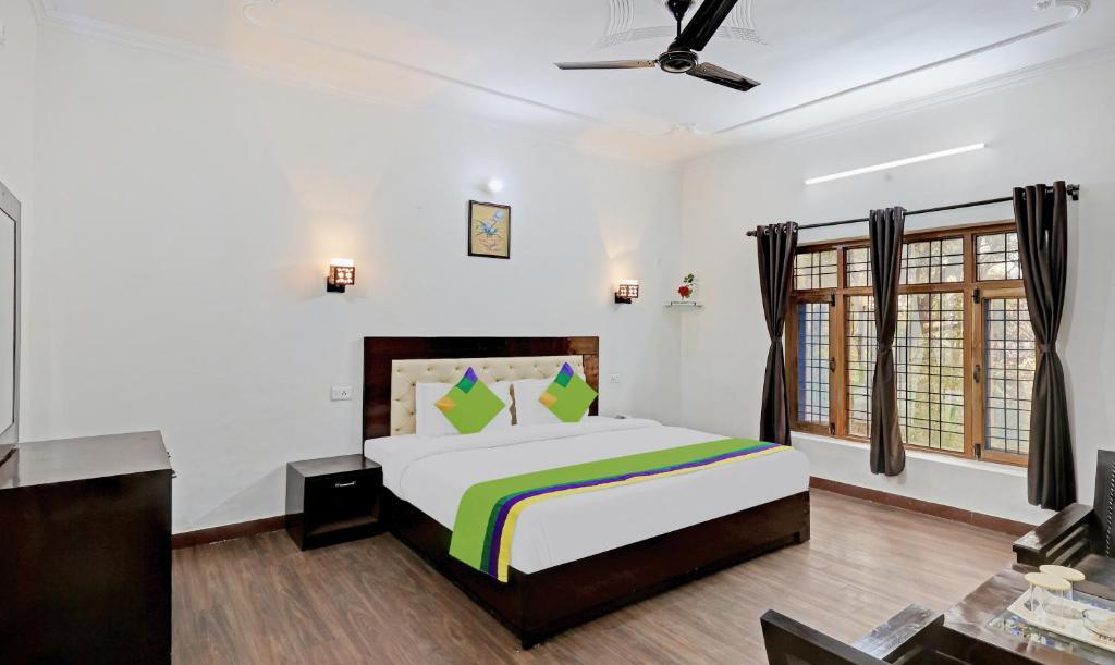 Наинитал: Treebo Trend Lake View Inn Bhimtal