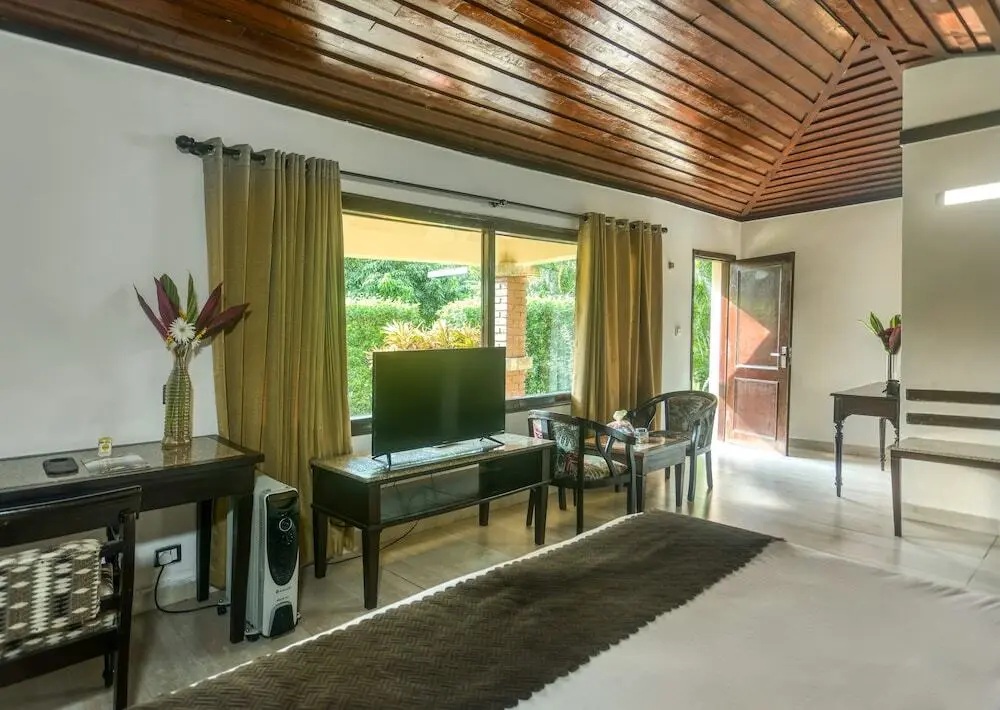 Наинитал: Manu Maharani Resorts
