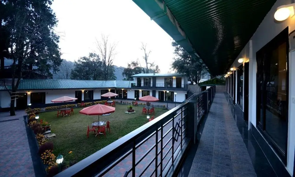Наинитал: Raj Bilas Palace