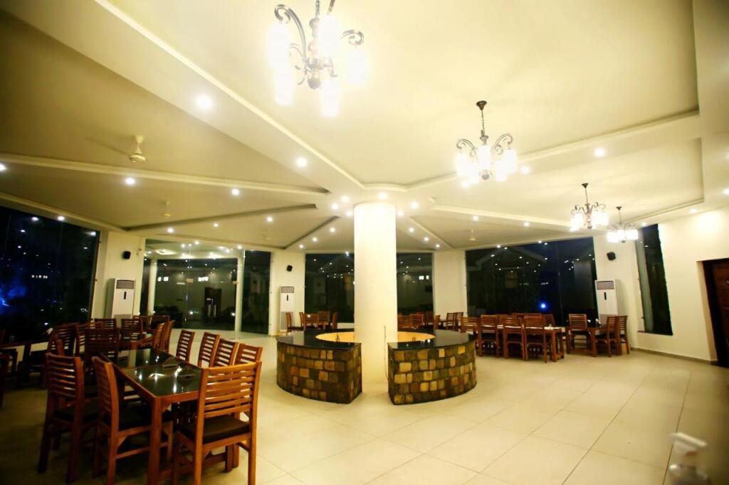 Наинитал: The Corbett Manral Resort