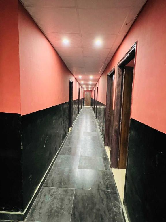 OYO 91475 Happy Guest House — фото 1