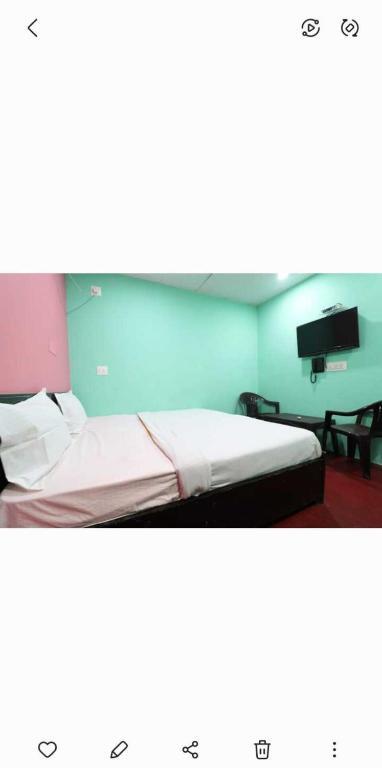 Фаридабад: Oyo 89617 Hotel Aloft
